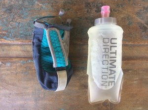 ultimate direction handheld clutch